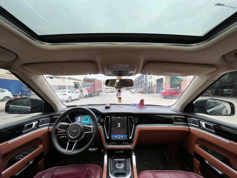 东莞17年众泰T7006