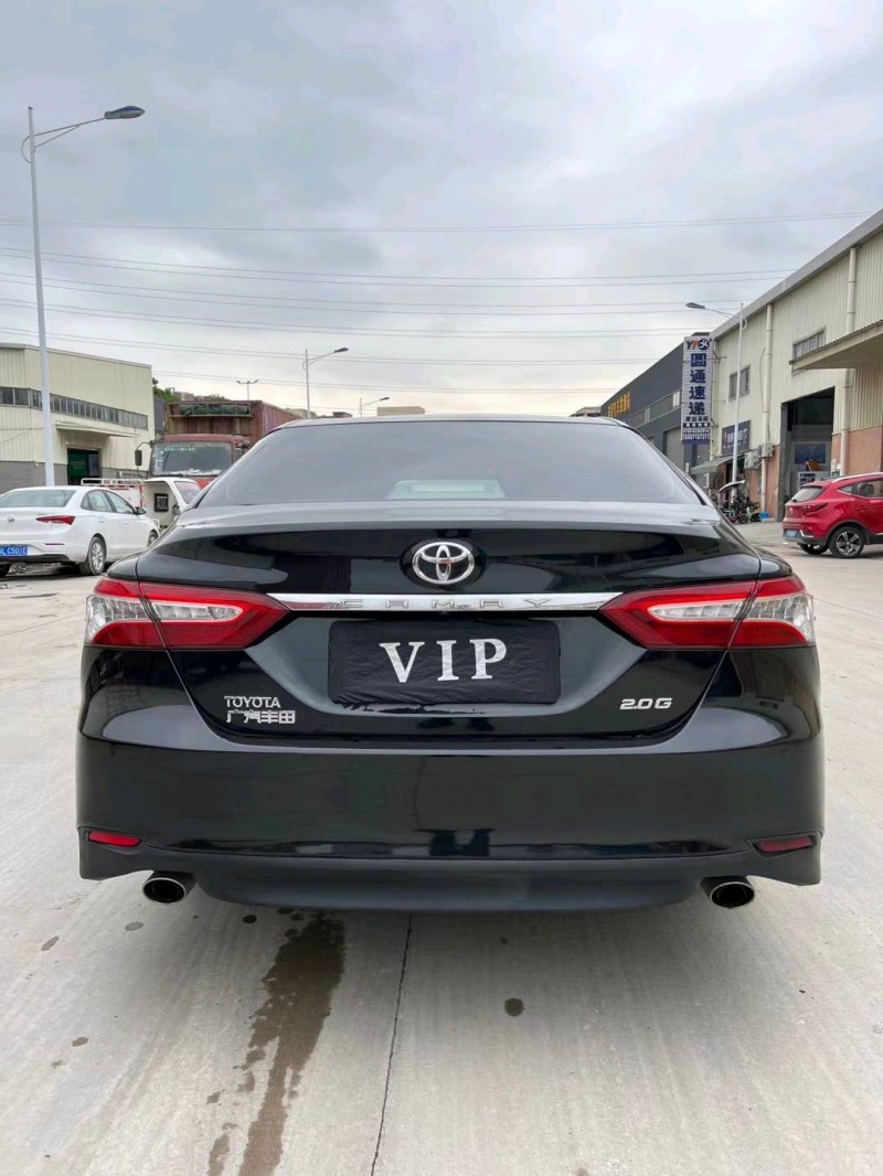 东莞18年丰田凯美瑞9