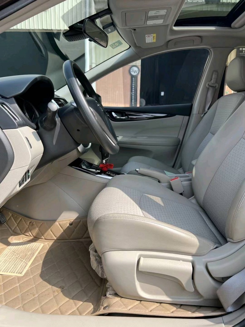 东莞16年日产骐达6