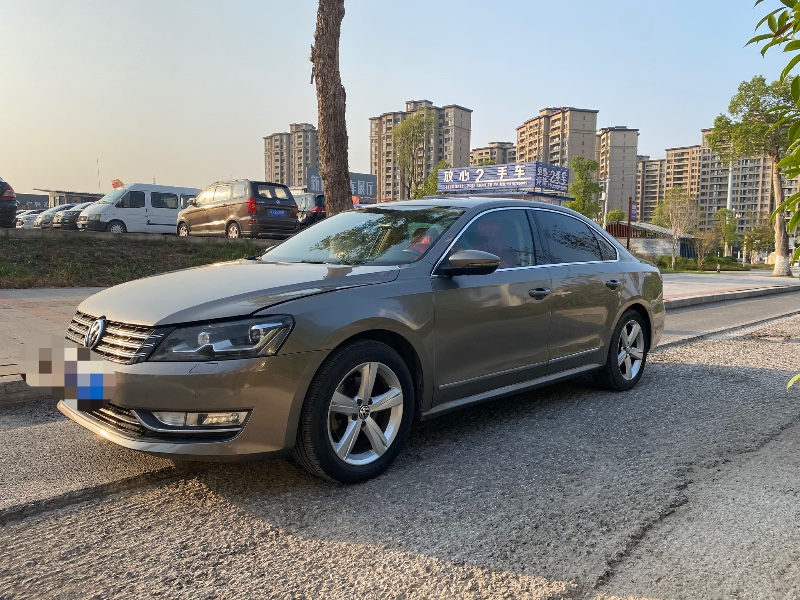 重庆12年大众帕萨特8