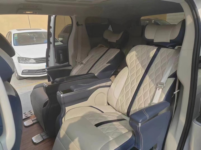 重庆21年别克GL81