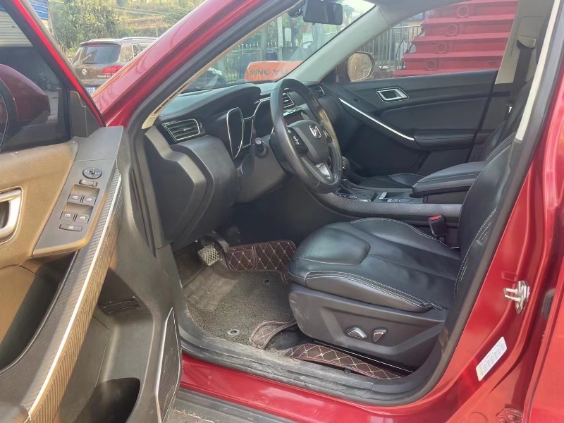 重庆18年驭胜S3301