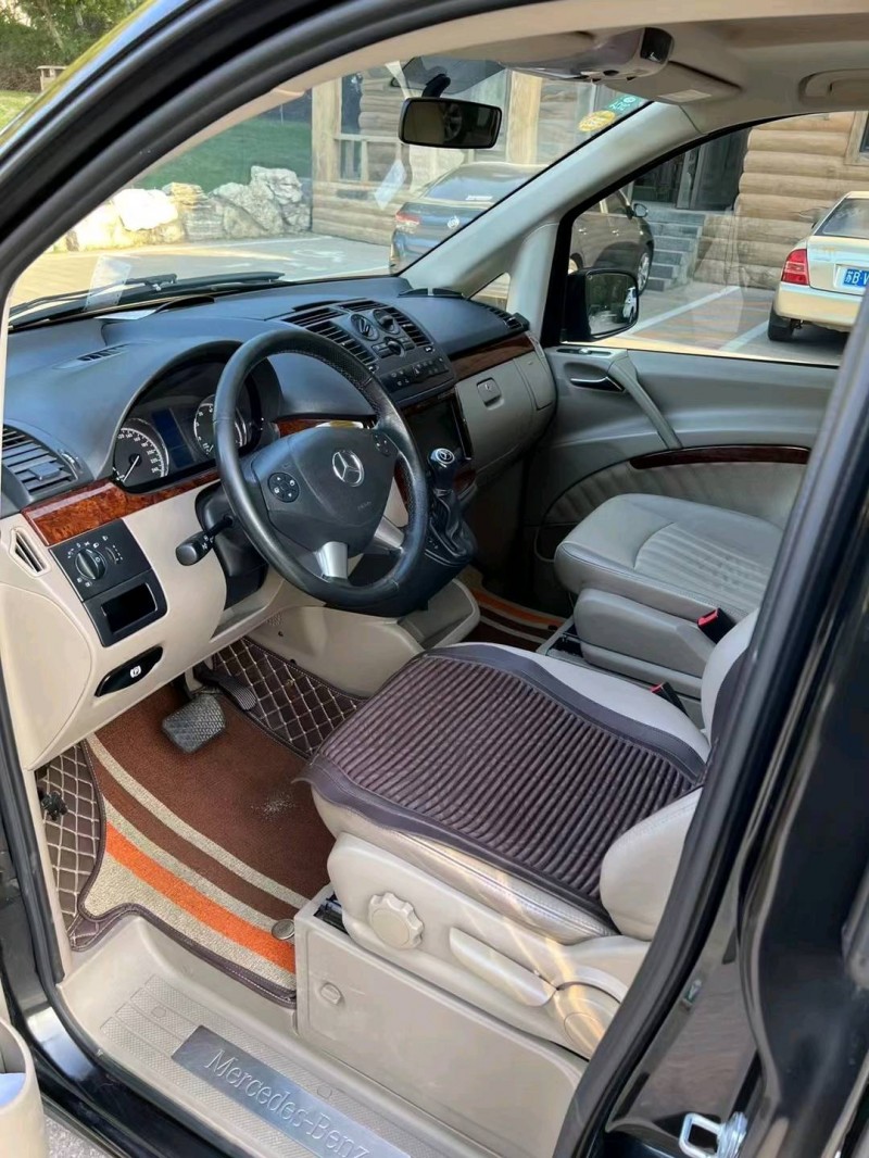 邢台16年奔驰唯雅诺5