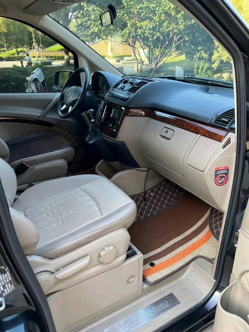 邢台16年奔驰唯雅诺6