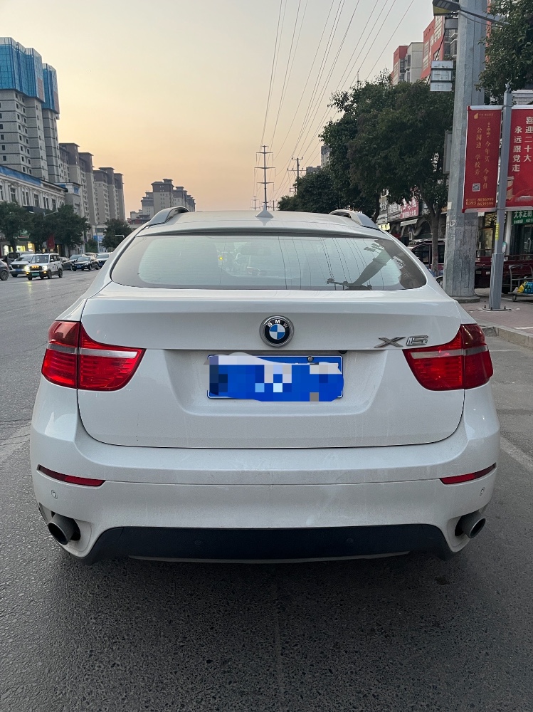 濮陽12年寶馬X64