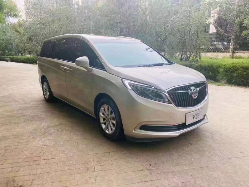 石家庄17年别克GL82