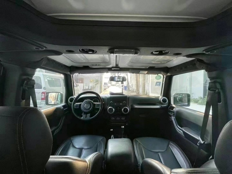 石家庄18年Jeep牧马人7