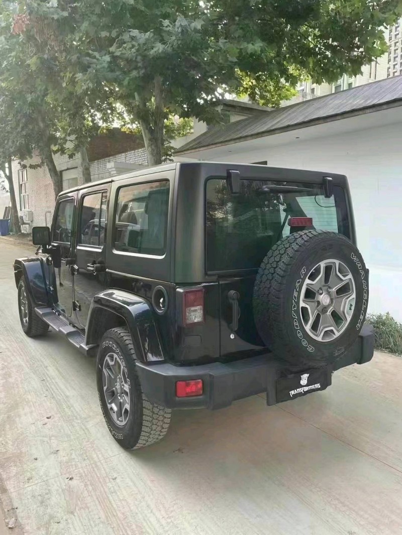 石家庄18年Jeep牧马人9