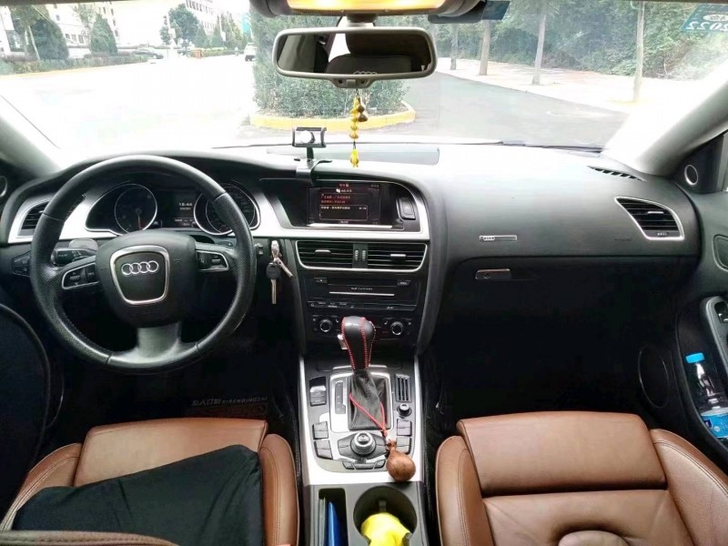 保定11年奥迪A54