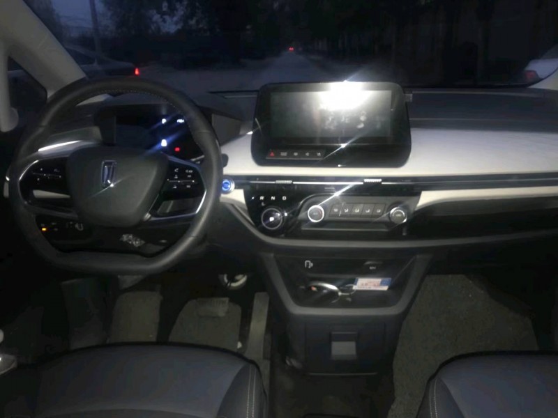 保定22年奔腾NAT5