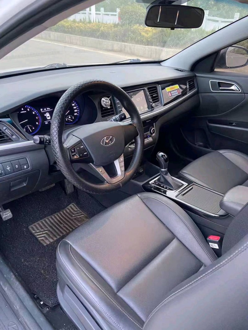 邯郸20年现代名图9