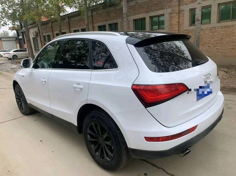 保定15年奥迪Q56