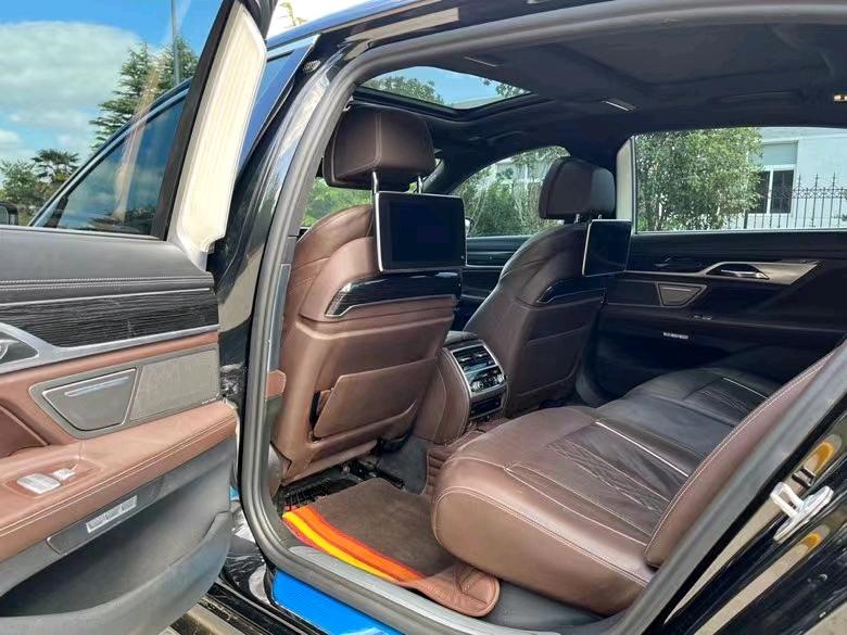 盐城18年宝马7系5