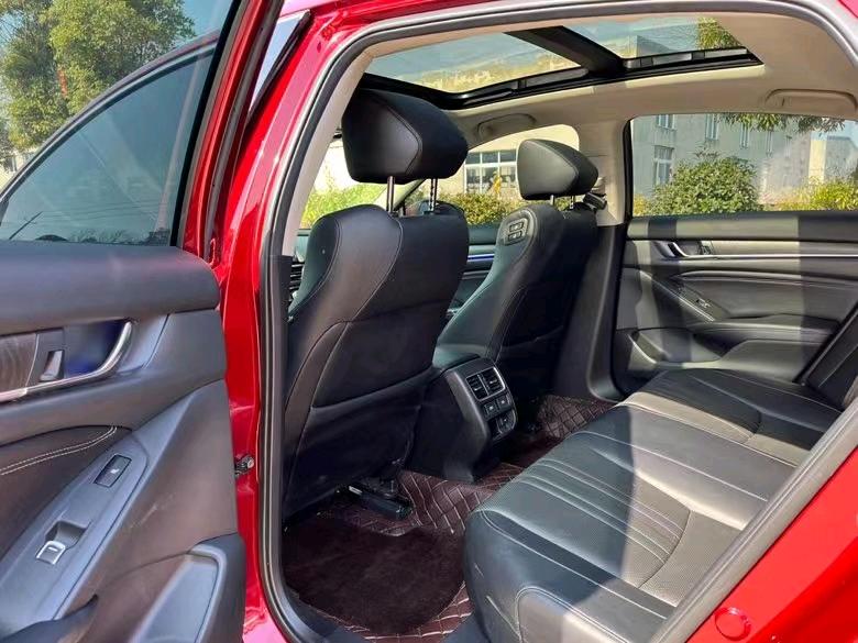 盐城18年本田雅阁5