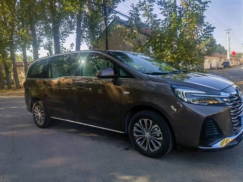 邯郸22年别克GL83