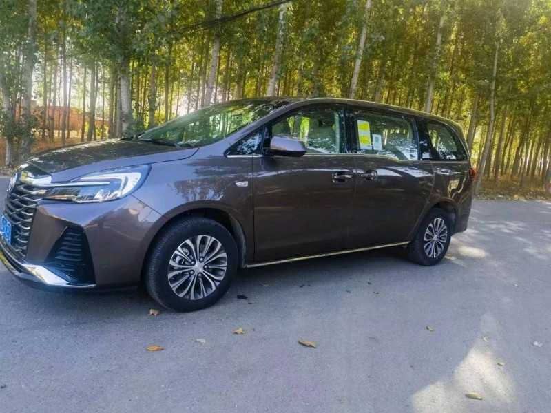 邯郸22年别克GL82