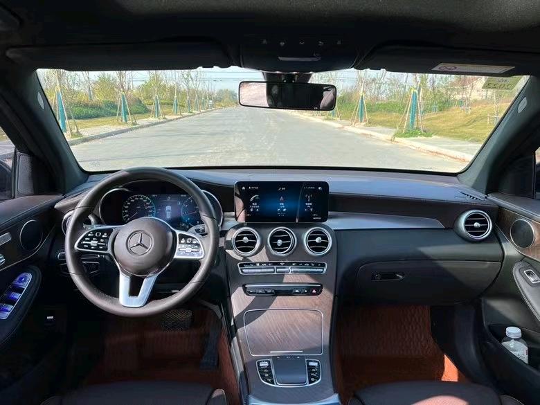 盐城21年奔驰GLC3