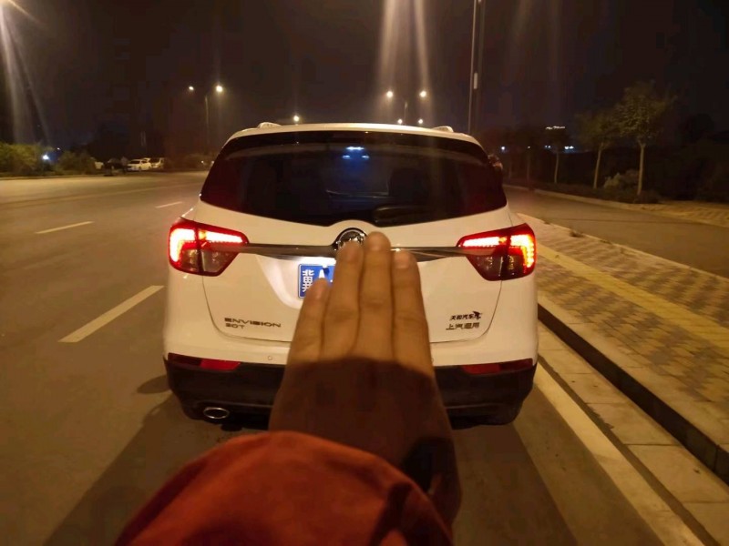 邯郸17年别克昂科威5