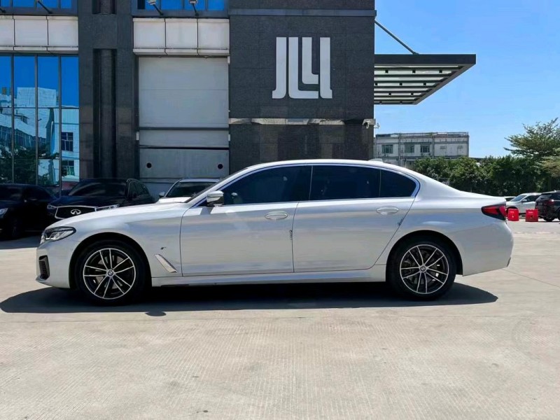 东莞22年宝马5系4