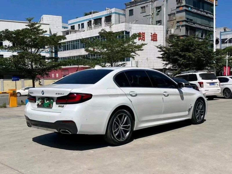 东莞22年宝马5系8
