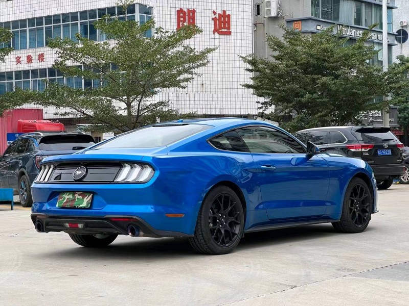 东莞20年福特野马8