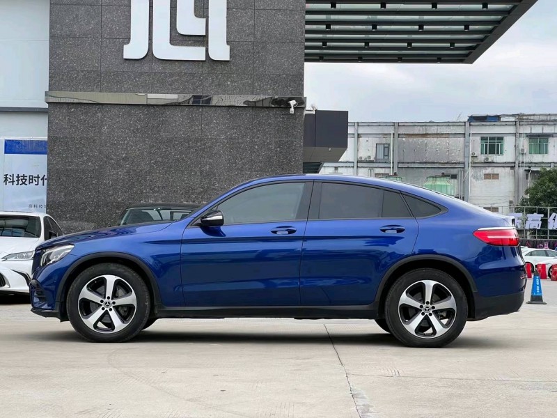 东莞19年奔驰GLC6