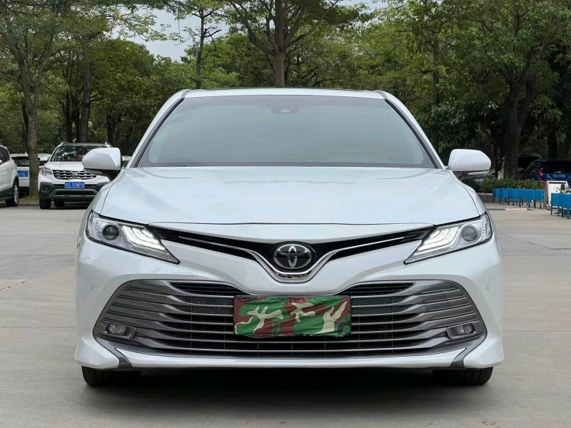 东莞20年丰田凯美瑞1