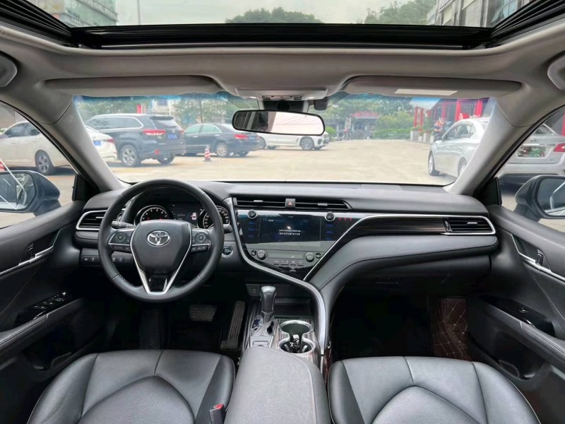 东莞20年丰田凯美瑞5