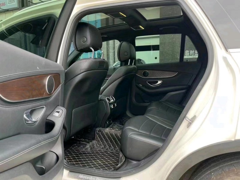 东莞19年奔驰GLC6