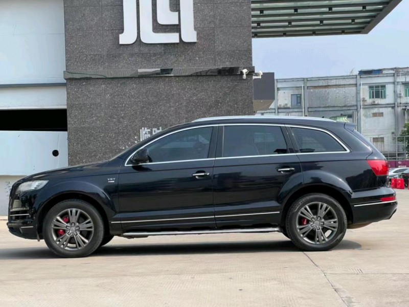 东莞10年奥迪Q74