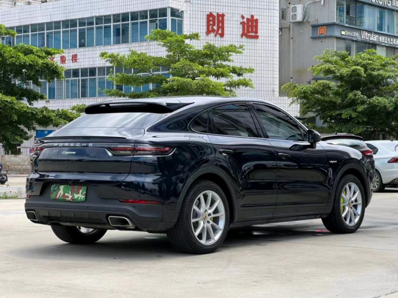 东莞21年保时捷卡宴8