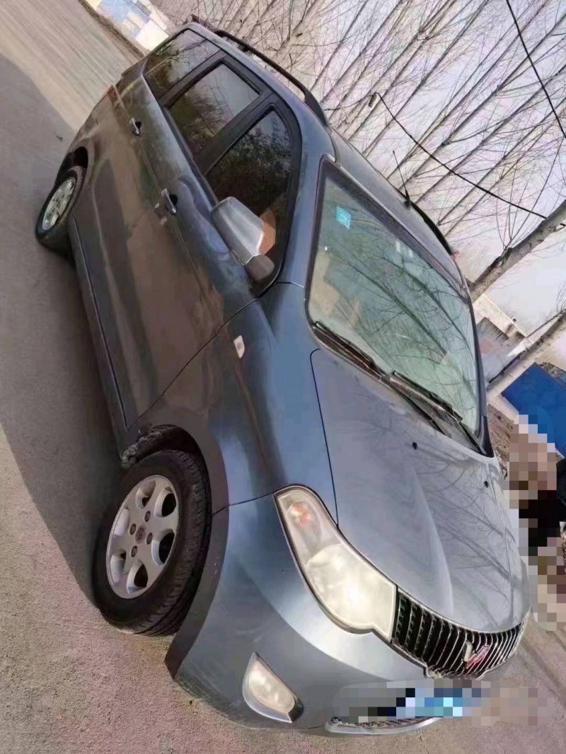 臨沂11年五菱汽車宏光2