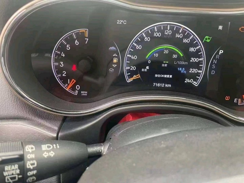 东营16年Jeep大切诺基4