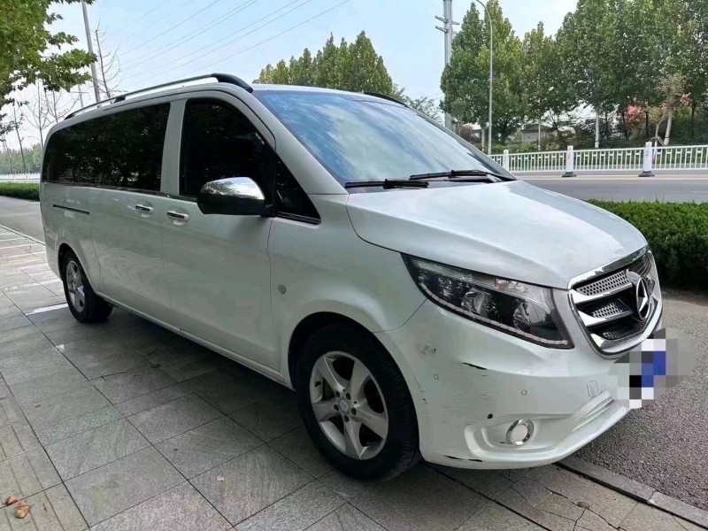 枣庄17年奔驰威霆7