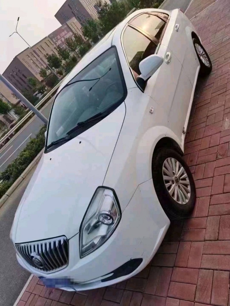 临沂16年别克凯越3