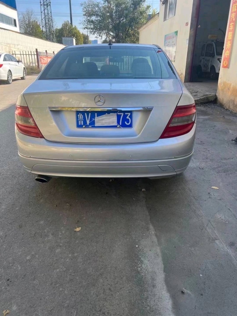 潍坊11年奔驰C8