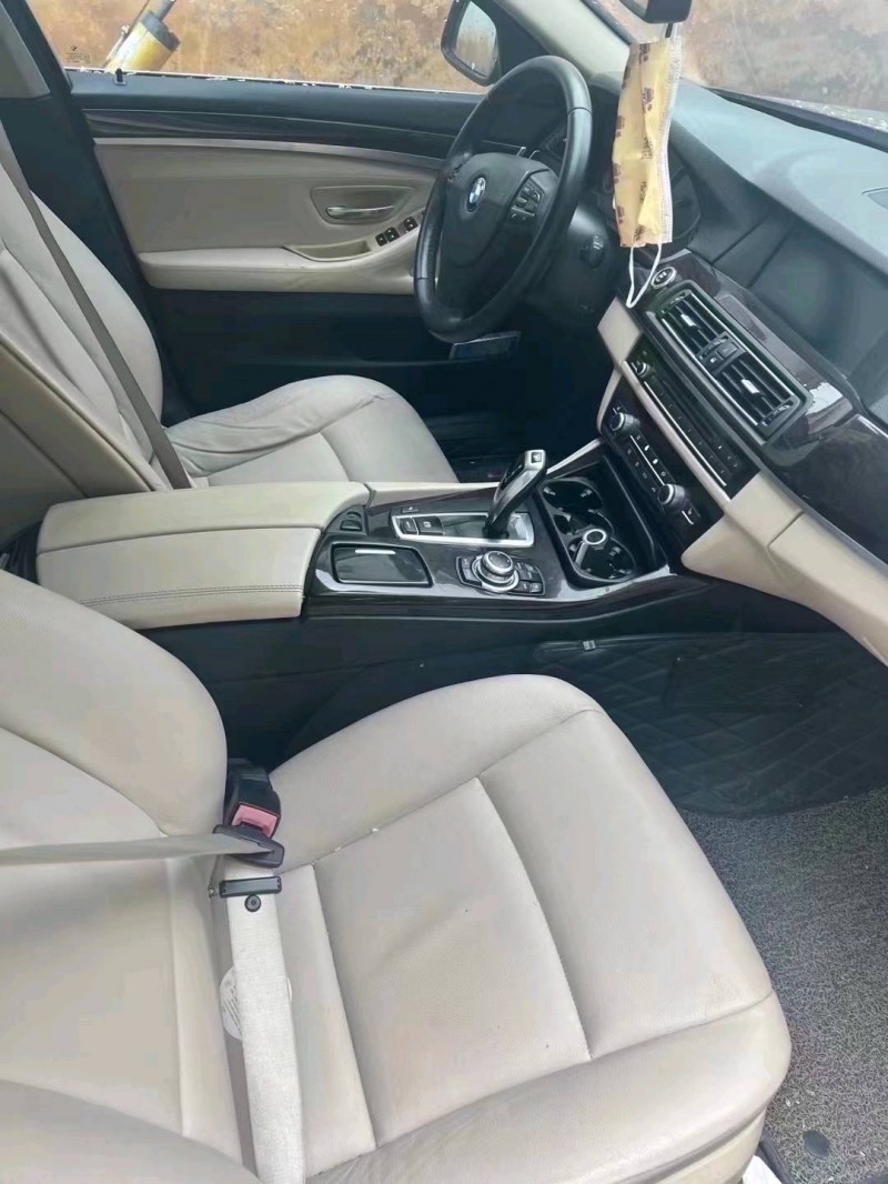 潍坊11年宝马5系4