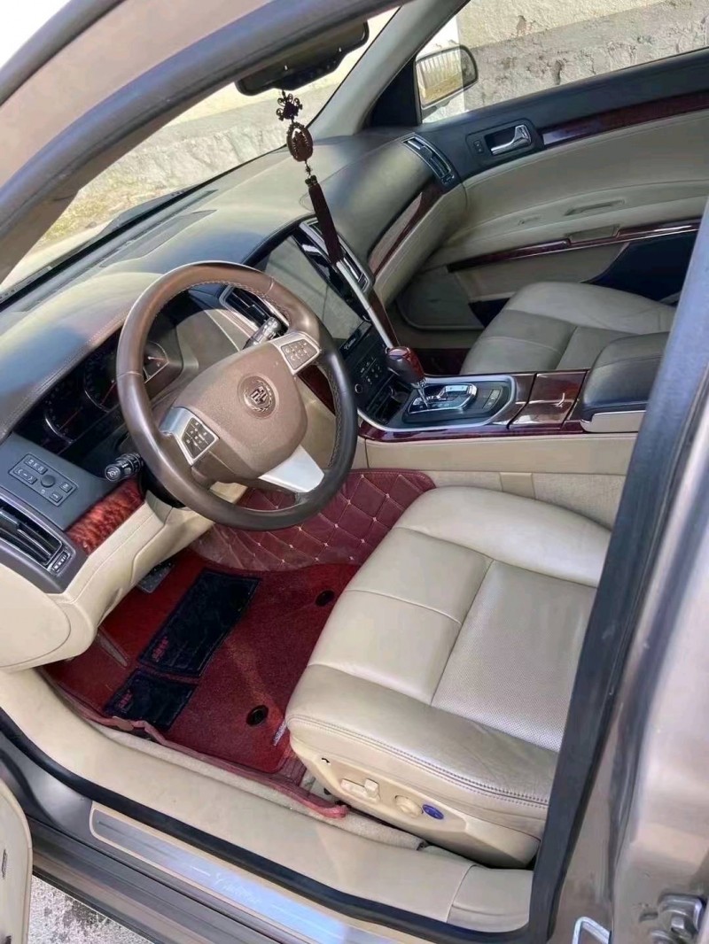 潍坊12年凯迪拉克赛威5