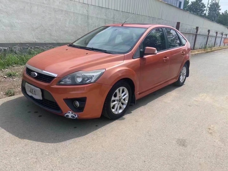 潍坊16年福特福克斯2