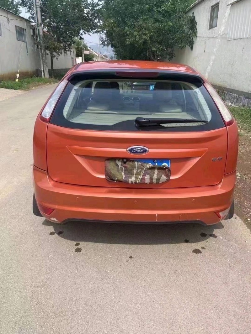 潍坊16年福特福克斯8