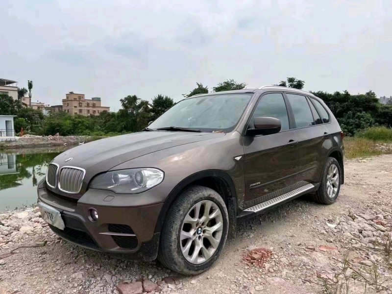 中山12年宝马X52