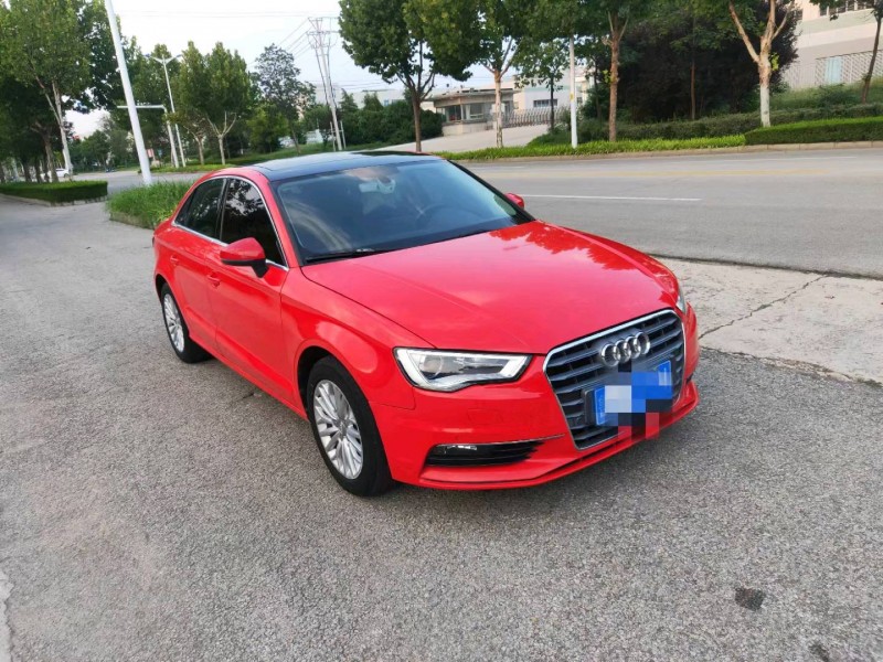 济宁16年奥迪A33