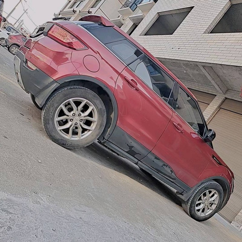 婁底15年陸風X77