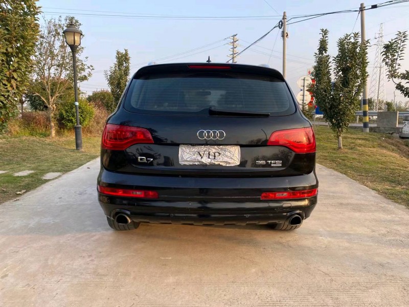 徐州12年奥迪Q79