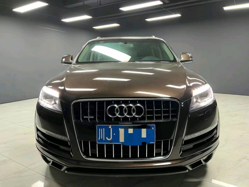 成都15年奥迪Q71