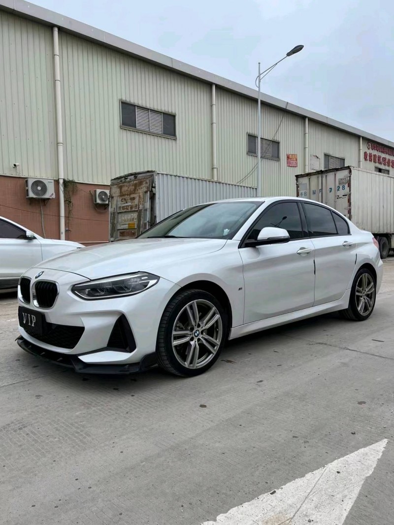 东莞20年宝马1系2