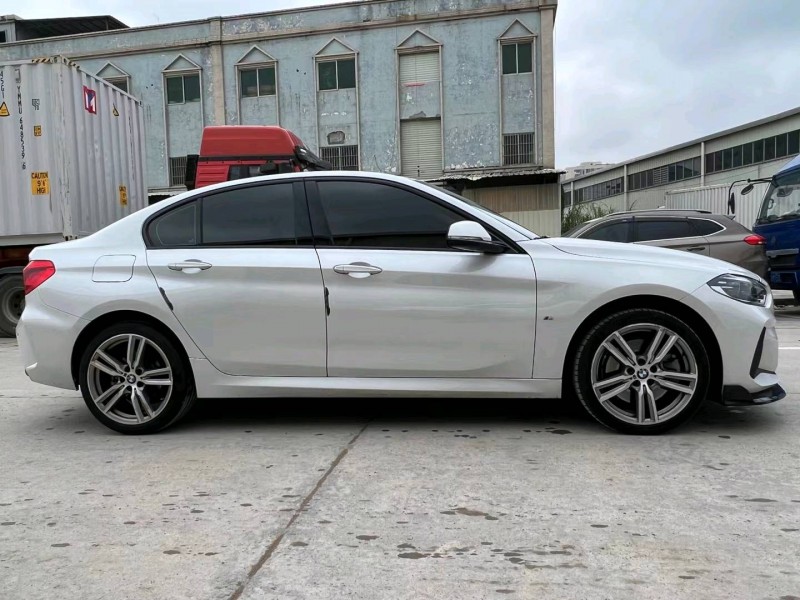 东莞20年宝马1系7