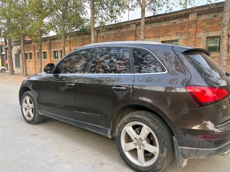 保定17年奥迪Q57