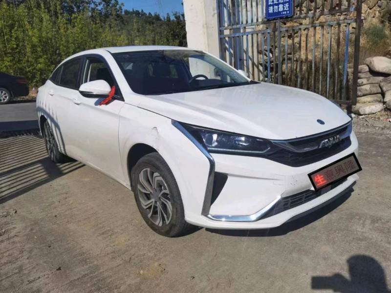 成都22年东风奕炫2