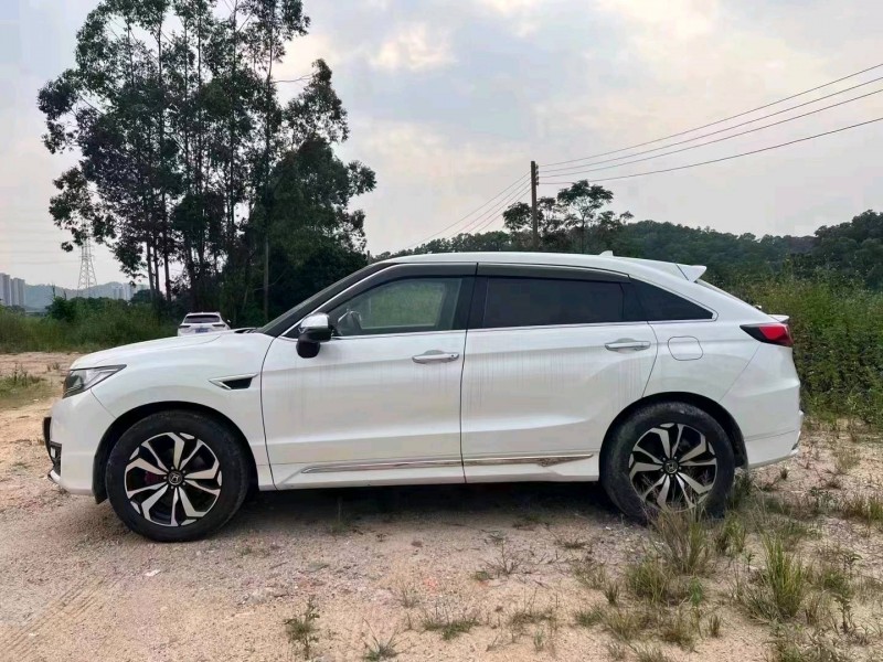 中山17年本田URV3